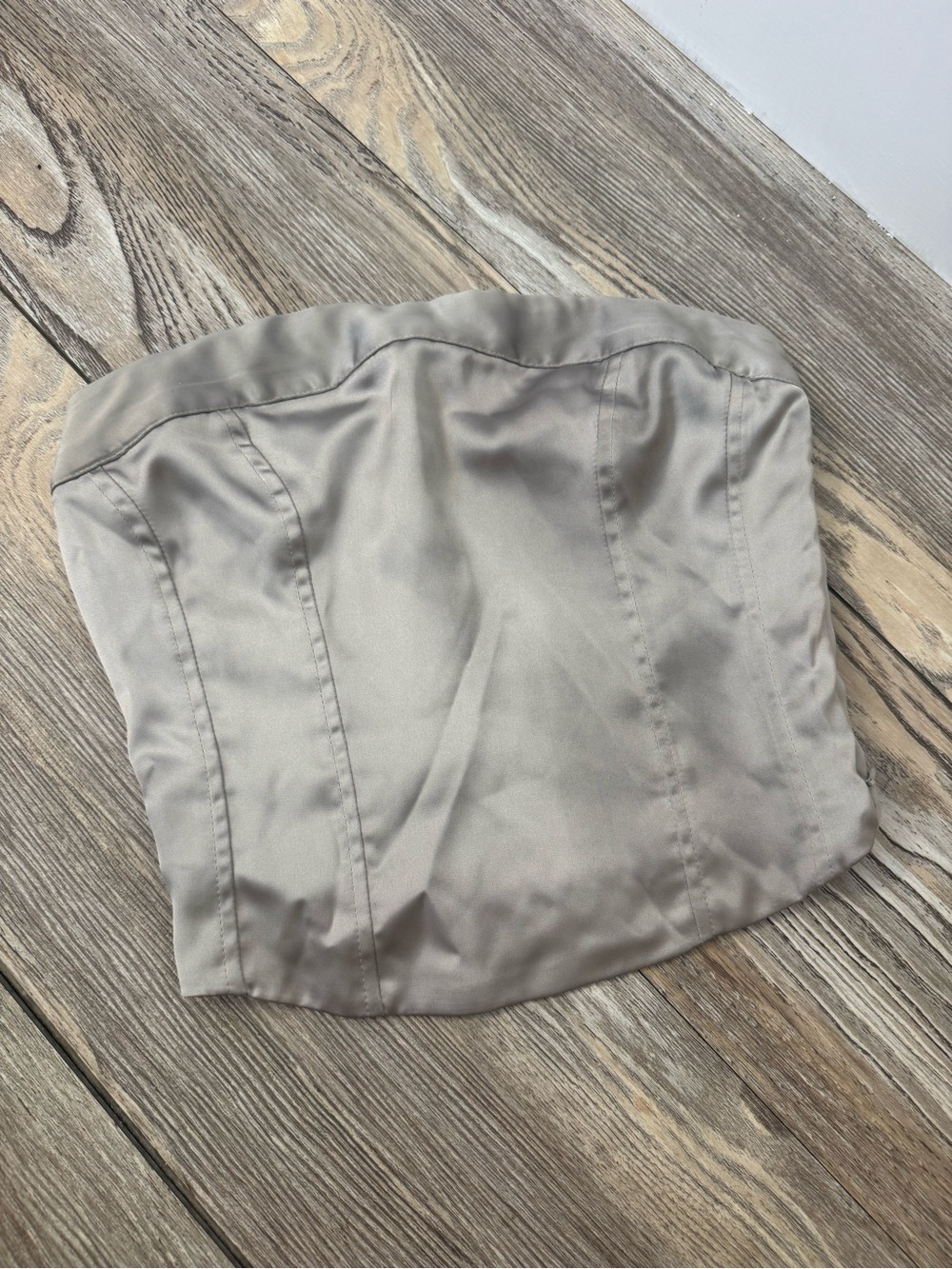 Strapless Taupe Satin set - Picture 2 of 4